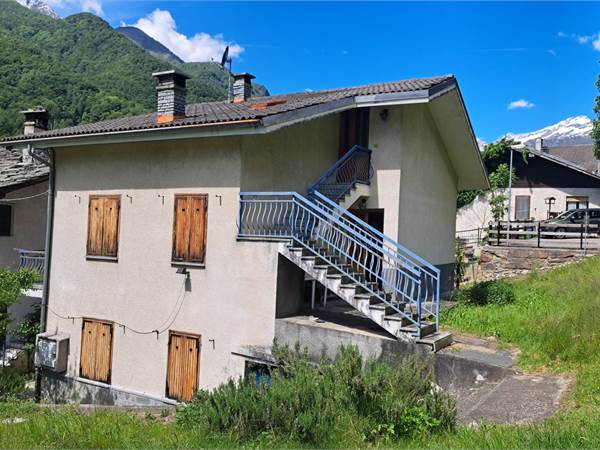 Appartamento in vendita a Chialamberto